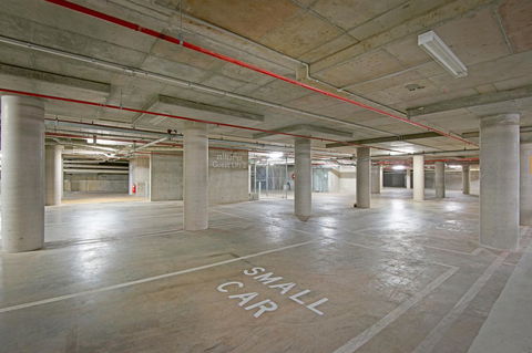 Allure Hotel & Apartments - ACT Tourism 21