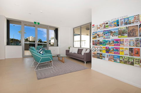 Allure Hotel & Apartments - ACT Tourism 16