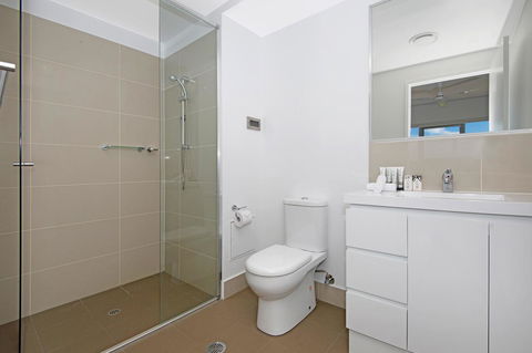 Allure Hotel & Apartments - ACT Tourism 42