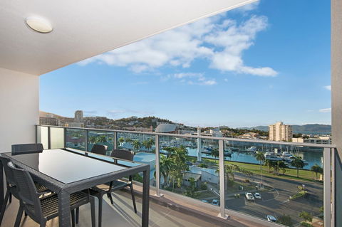 Allure Hotel & Apartments - ACT Tourism 39