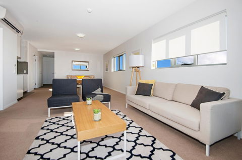 Allure Hotel & Apartments - ACT Tourism 8