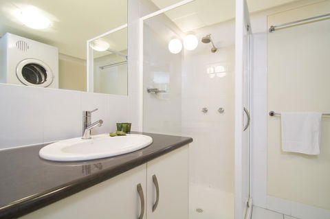 The Port Douglas Queenslander - ACT Tourism 10