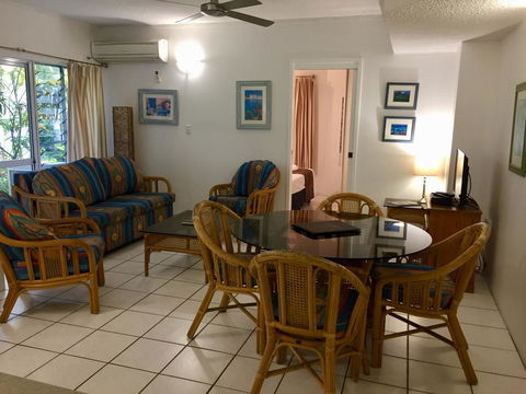 The Port Douglas Queenslander - ACT Tourism 6