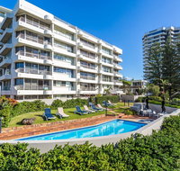 Surfers Chalet - ACT Tourism