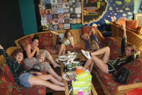 Backpackers In Paradise 18-35 Hostel - ACT Tourism 20