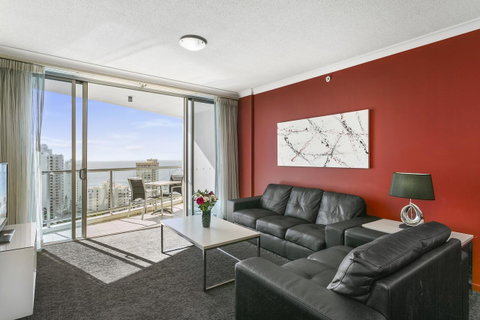 Mantra Towers Of Chevron - ACT Tourism 23