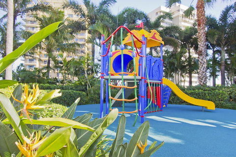 Mantra Towers Of Chevron - ACT Tourism 8