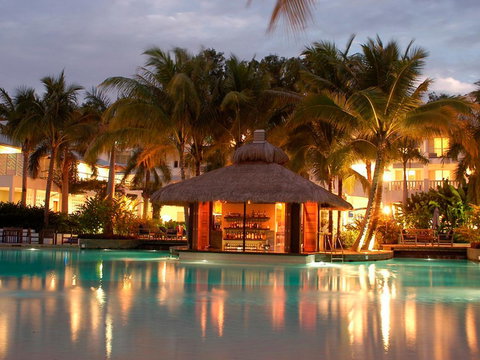 Palm Cove Paradise - Couples Spa Beach Getaway - ACT Tourism 16