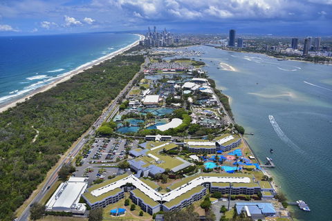 Sea World Resort - ACT Tourism 15