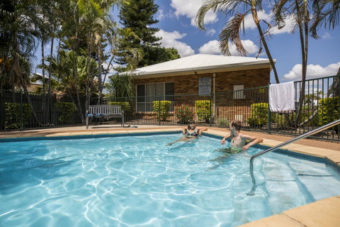 Emerald Maraboon Motor Inn - ACT Tourism 9