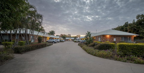 Emerald Maraboon Motor Inn - ACT Tourism 8
