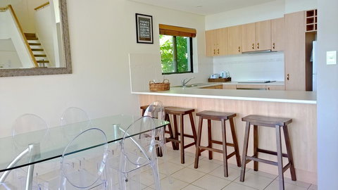 The Noosa Apartments - ACT Tourism 21