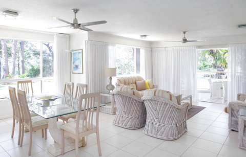 Serenity Apartments Noosa - ACT Tourism 36