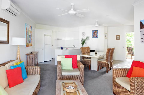 Serenity Apartments Noosa - ACT Tourism 11