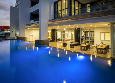 Synergy Broadbeach - Official - ACT Tourism 0