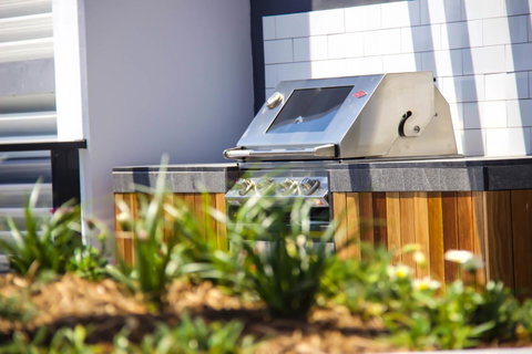 Synergy Broadbeach - Official - ACT Tourism 13