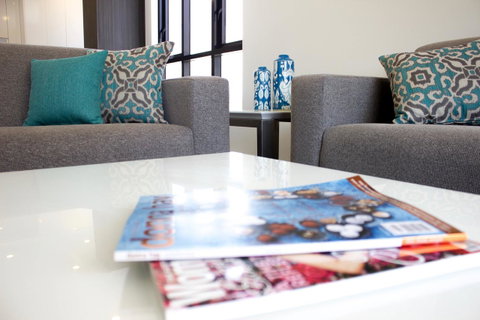 Synergy Broadbeach - Official - ACT Tourism 24