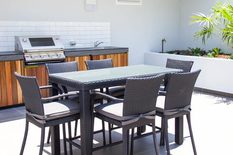 Synergy Broadbeach - Official - ACT Tourism 15