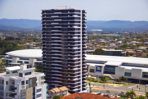Synergy Broadbeach - Official - ACT Tourism 19