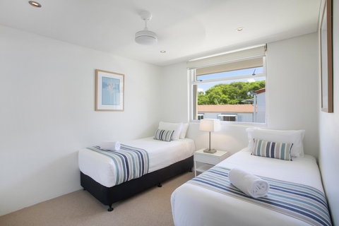 Maison Noosa - ACT Tourism 10