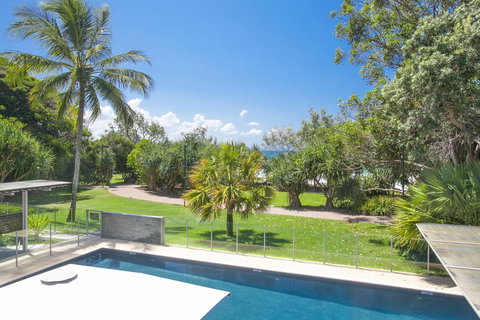 Maison Noosa - ACT Tourism 1