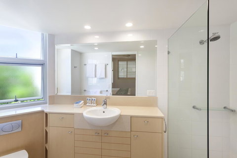 Maison Noosa - ACT Tourism 5