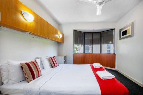 Tiki Hotel Apartments Surfers Paradise - ACT Tourism 1