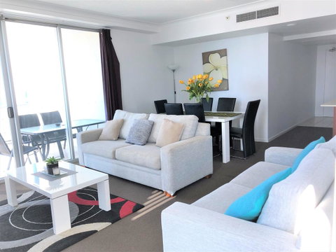 Beach Stay - Ocean & Riverview Resort Chevron Renaissance Central Surfers Paradise - ACT Tourism 18