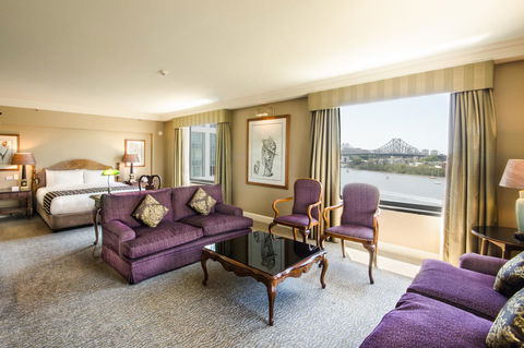 Stamford Plaza Brisbane - ACT Tourism 21