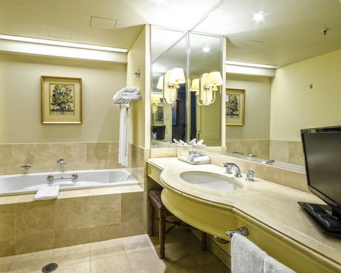 Stamford Plaza Brisbane - ACT Tourism 10