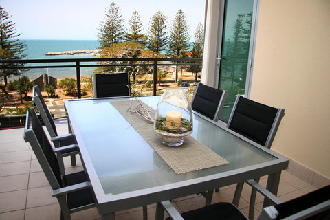 Proximity Waterfront Apartments - ACT Tourism 35