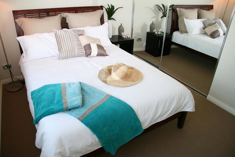 Proximity Waterfront Apartments - ACT Tourism 33