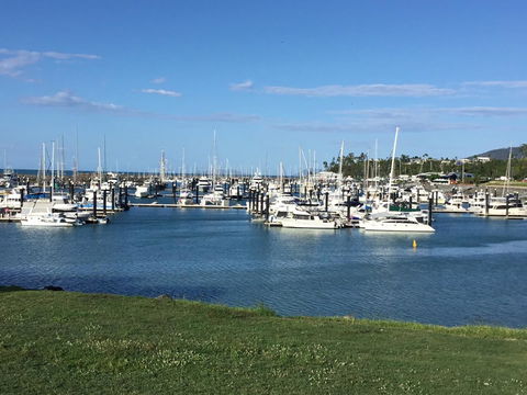 Marina View Apartment - ACT Tourism 1