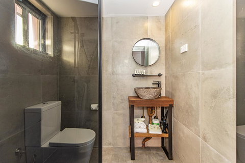 The Pink Hotel Coolangatta - ACT Tourism 31