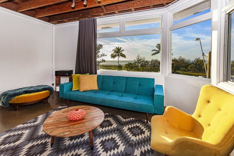 The Pink Hotel Coolangatta - ACT Tourism 16