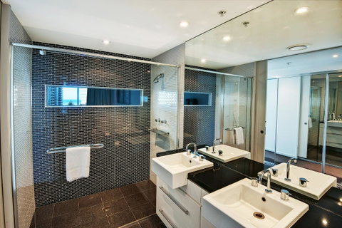 The Wave Resort - ACT Tourism 36
