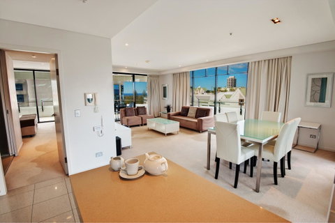 The Wave Resort - ACT Tourism 43