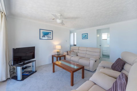 Columbia Beachfront Apartments On Rainbow Bay - ACT Tourism 5