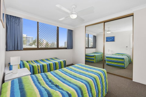 Columbia Beachfront Apartments On Rainbow Bay - ACT Tourism 32