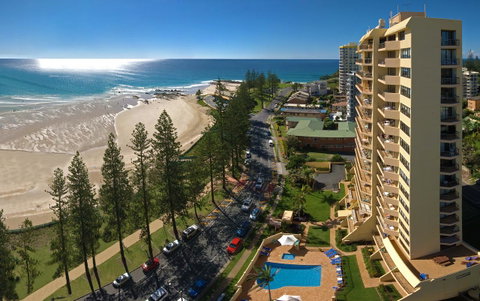 Columbia Beachfront Apartments On Rainbow Bay - ACT Tourism 0