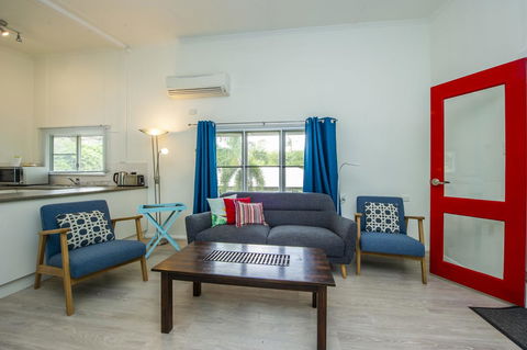 Kooyong Apartment 8 - ACT Tourism 1