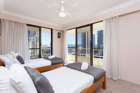 Capricornia Apartments - ACT Tourism 12