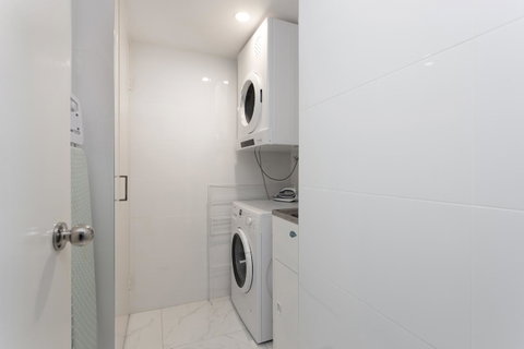 Capricornia Apartments - ACT Tourism 14