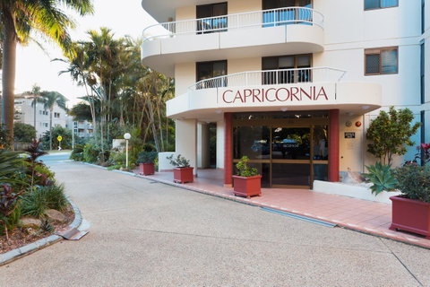 Capricornia Apartments - ACT Tourism 17