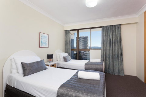 Capricornia Apartments - ACT Tourism 16