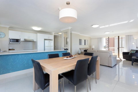 Capricornia Apartments - ACT Tourism 4