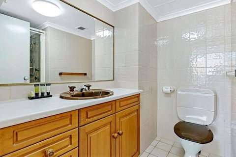 ULTIQA Beach Haven On Broadbeach - ACT Tourism 38