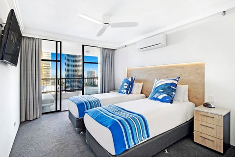 ULTIQA Beach Haven On Broadbeach - ACT Tourism 4