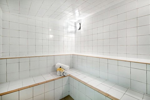 ULTIQA Beach Haven On Broadbeach - ACT Tourism 29
