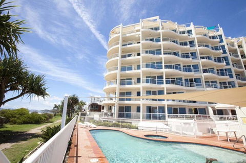 Regency On The Beach - ACT Tourism 0
